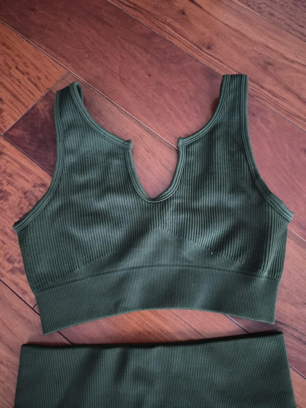 Ribbed Seamless Activewear Set Forest Green • Fits Like XS - Picture 2 of 15